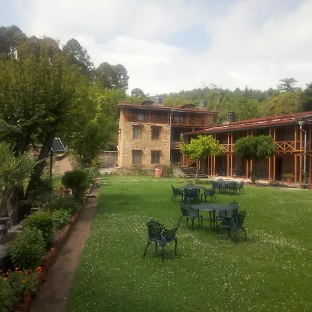 Eco Lodge Chevron-3